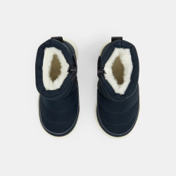 حذاء طويل مبطن ومحشو باللون...